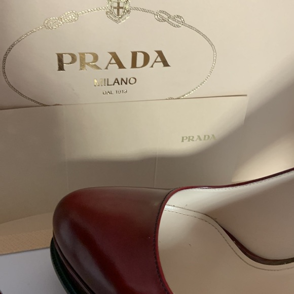 SOLD PRADA SPAZZOLATO FUME IN SCARLATTO - Picture 8 of 16